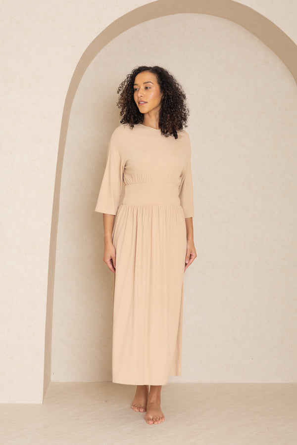 Neutral Basic Waist Maxi