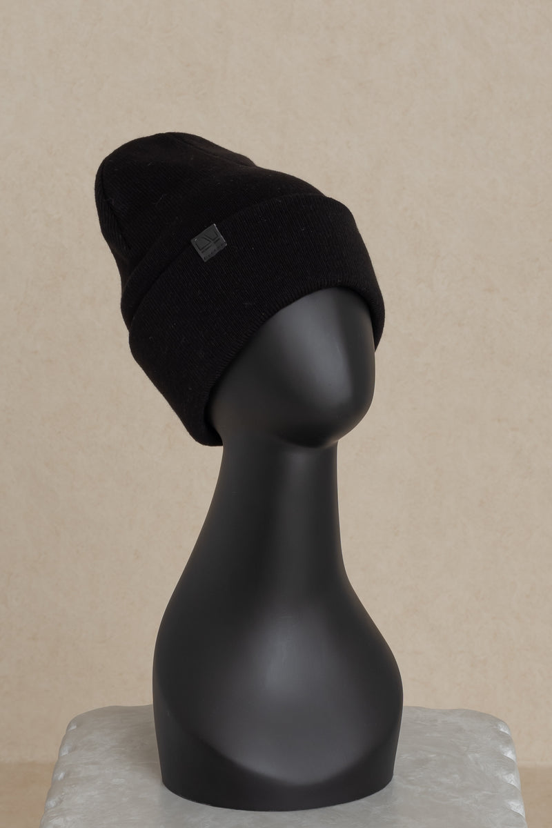 Black Beanie