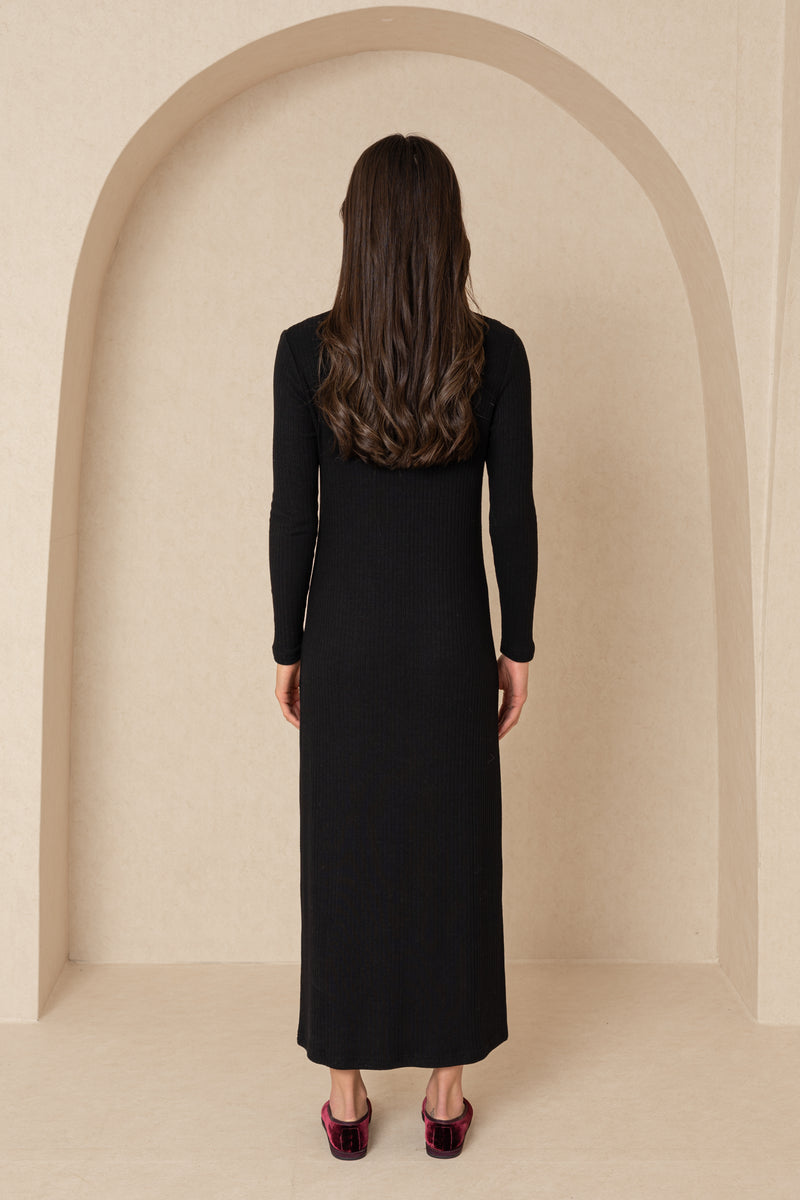 Black Ribbed Knit Turtleneck Maxi Dress